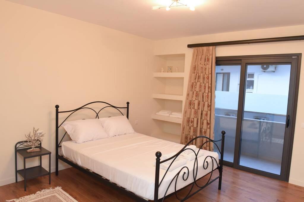 Dr Vasi Holidays House อายิโอสนิโกลาโอส ภายนอก รูปภาพ