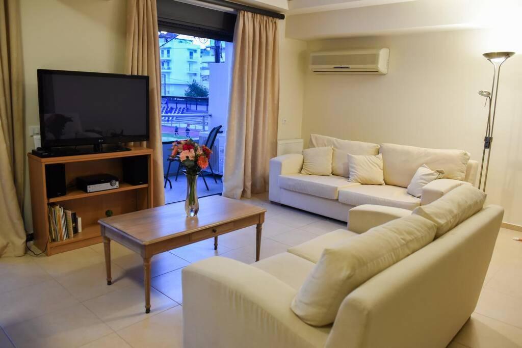 Dr Vasi Holidays House อายิโอสนิโกลาโอส ภายนอก รูปภาพ